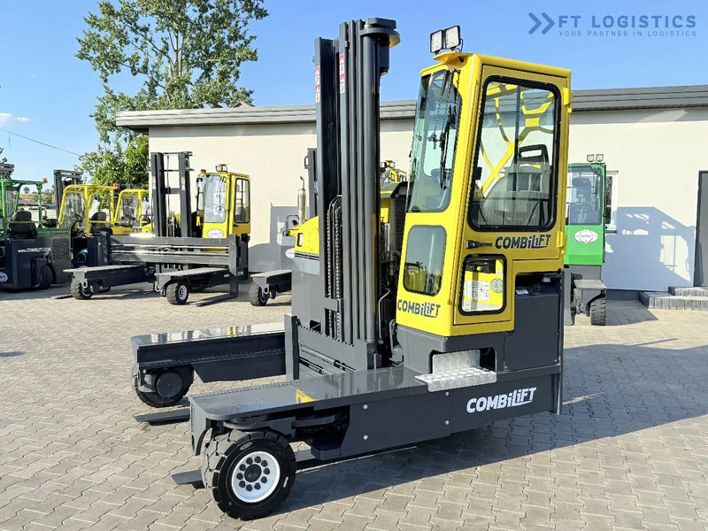Combilift Combilift C5000 / DIESEL / TRIPLEX 6000MM / FREE LIFT / FORK POSITIONER / BUILT-IN SCALE / HEATING / FULL CABIN / PERFECT CONDIT - 四向前移式叉车:图5 Combilift Combilift C5000 / DIESEL / TRIPLEX 6000MM / FREE LIFT / FORK POSITIONER / BUILT-IN SCALE / HEATING / FULL CABIN / PERFECT CONDIT - 四向前移式叉车:图5