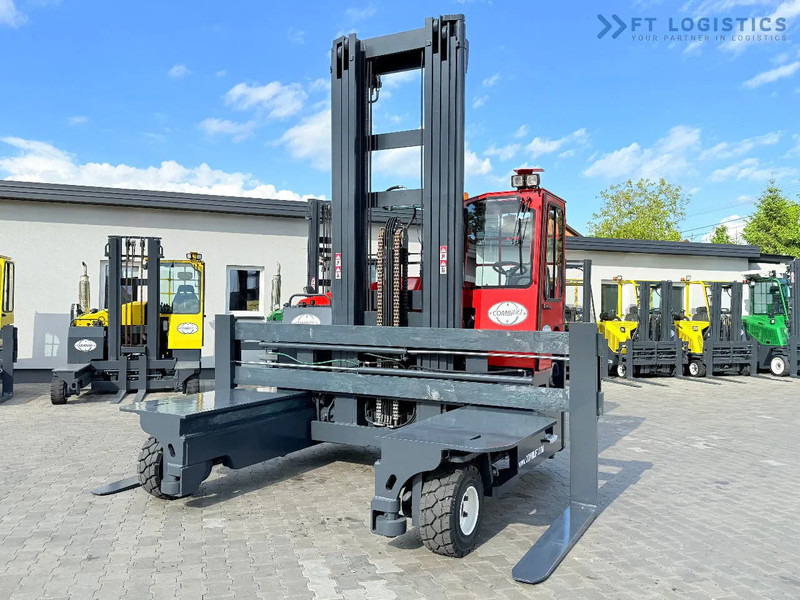 Combilift Combilift Wózki 4-kierunkowe C8000 / GAS / TRIPLEX 8300 / WIDE FORK POSITIRONER / FREE-LIFT / A comprehensive range of four-way - 四向前移式叉车:图3 Combilift Combilift Wózki 4-kierunkowe C8000 / GAS / TRIPLEX 8300 / WIDE FORK POSITIRONER / FREE-LIFT / A comprehensive range of four-way - 四向前移式叉车:图3