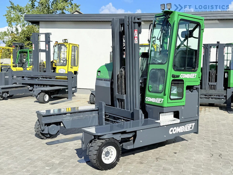 Combilift FOUR-WAY / MULTI-DIRECTIONAL FORKLIFT C4500 / DIESEL / TRIPLEX 4900MM / ONLY 4160 WORKING HOURS / FORK POSITIONER / FULL CABIN W - 四向前移式叉车:图1 Combilift FOUR-WAY / MULTI-DIRECTIONAL FORKLIFT C4500 / DIESEL / TRIPLEX 4900MM / ONLY 4160 WORKING HOURS / FORK POSITIONER / FULL CABIN W - 四向前移式叉车:图1