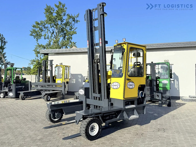 Combilift FOUR-WAY MULTIDIRECTIONAL FORKLIFT C5000 / GAS / TRIPLEX 6000MM / ONLY 4263 HOURS / FORK POSITIONER / EXCELLENT CONDITION / Wide - 四向前移式叉车:图2 Combilift FOUR-WAY MULTIDIRECTIONAL FORKLIFT C5000 / GAS / TRIPLEX 6000MM / ONLY 4263 HOURS / FORK POSITIONER / EXCELLENT CONDITION / Wide - 四向前移式叉车:图2