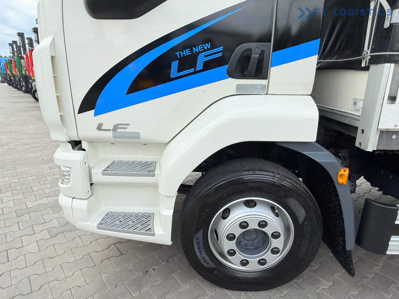 侧帘卡车 DAF LF 260 FA / AUTOMATIC / 9,255 kg PAYLOAD / 4x2 / 18 PALLETS / TAIL LIFT / SIDE BOARDS / EXCELLENT CONDITION!：图6