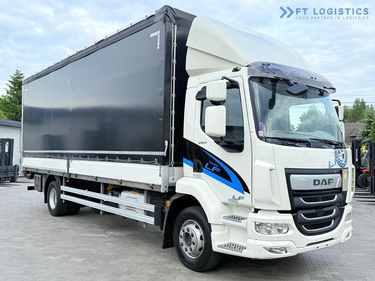 侧帘卡车 DAF LF 260 FA / AUTOMATIC / 9,255 kg PAYLOAD / 4x2 / 18 PALLETS / TAIL LIFT / SIDE BOARDS / EXCELLENT CONDITION!：图9