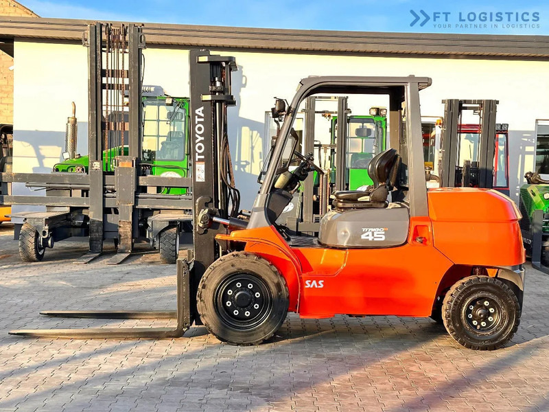 Toyota 42-4FD40 / DIESEL / 4500KG / DUPLEX / FORKS 1400MM / WELL-MAINTAINED 42-4FD40 / DIESEL / 4500KG / DUPLEX / FORKS 1400MM / WELL-M - 柴油叉车:图4 Toyota 42-4FD40 / DIESEL / 4500KG / DUPLEX / FORKS 1400MM / WELL-MAINTAINED 42-4FD40 / DIESEL / 4500KG / DUPLEX / FORKS 1400MM / WELL-M - 柴油叉车:图4
