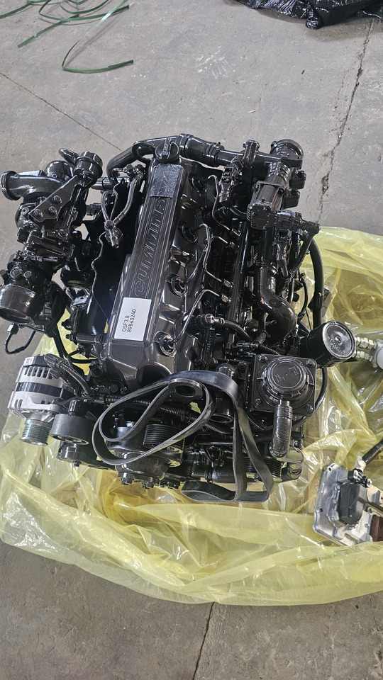 CUMMINS QSF3.8 - 发动机 适用于 挖掘机:图1 CUMMINS QSF3.8 - 发动机 适用于 挖掘机:图1