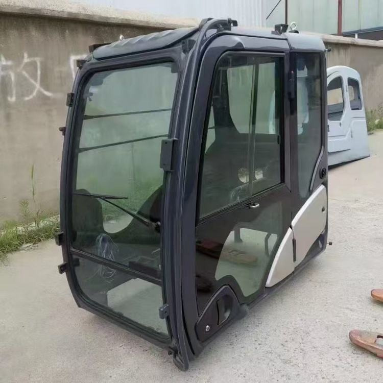 HITACHI ZX200-3 ZX210-3 ZX240-3 - 驾驶室 适用于 挖掘机:图3 HITACHI ZX200-3 ZX210-3 ZX240-3 - 驾驶室 适用于 挖掘机:图3