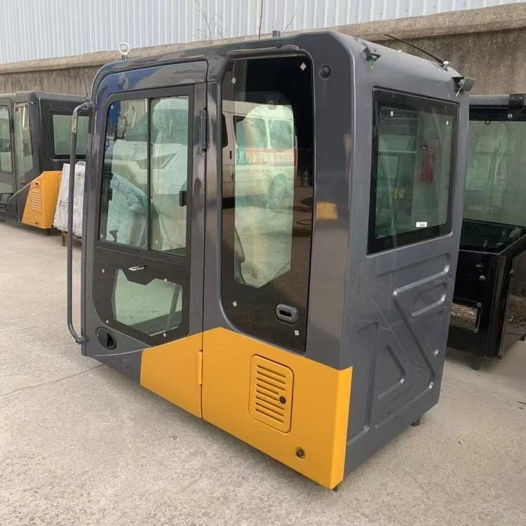 HITACHI ZX240-3 - 驾驶室 适用于 挖掘机:图1 HITACHI ZX240-3 - 驾驶室 适用于 挖掘机:图1