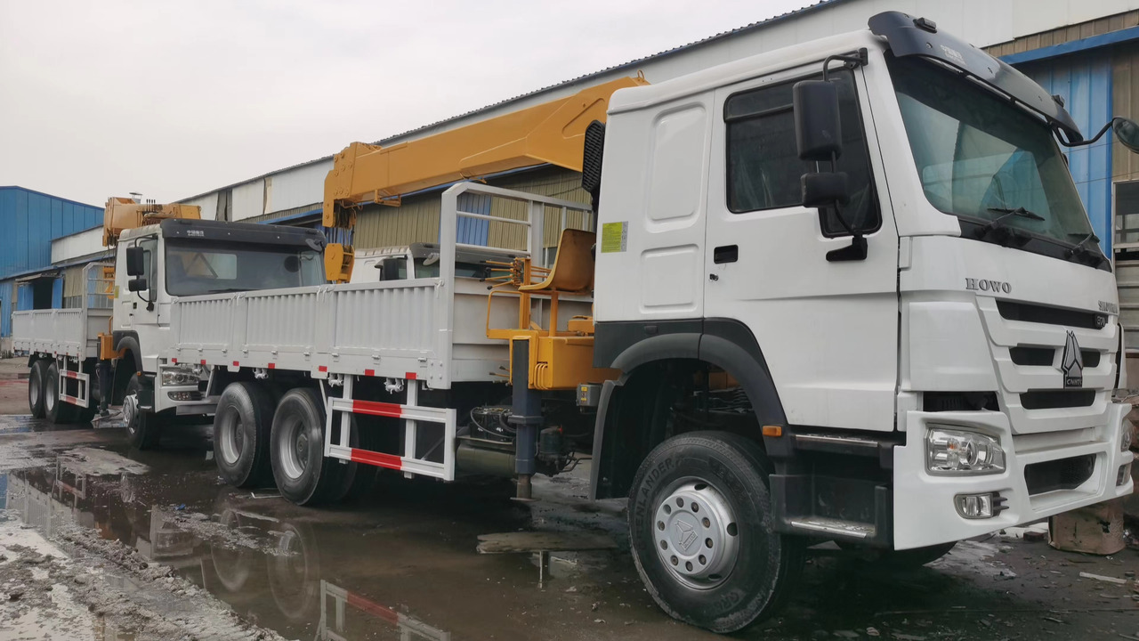 HOWO 371 - 起重车:图4 HOWO 371 - 起重车:图4