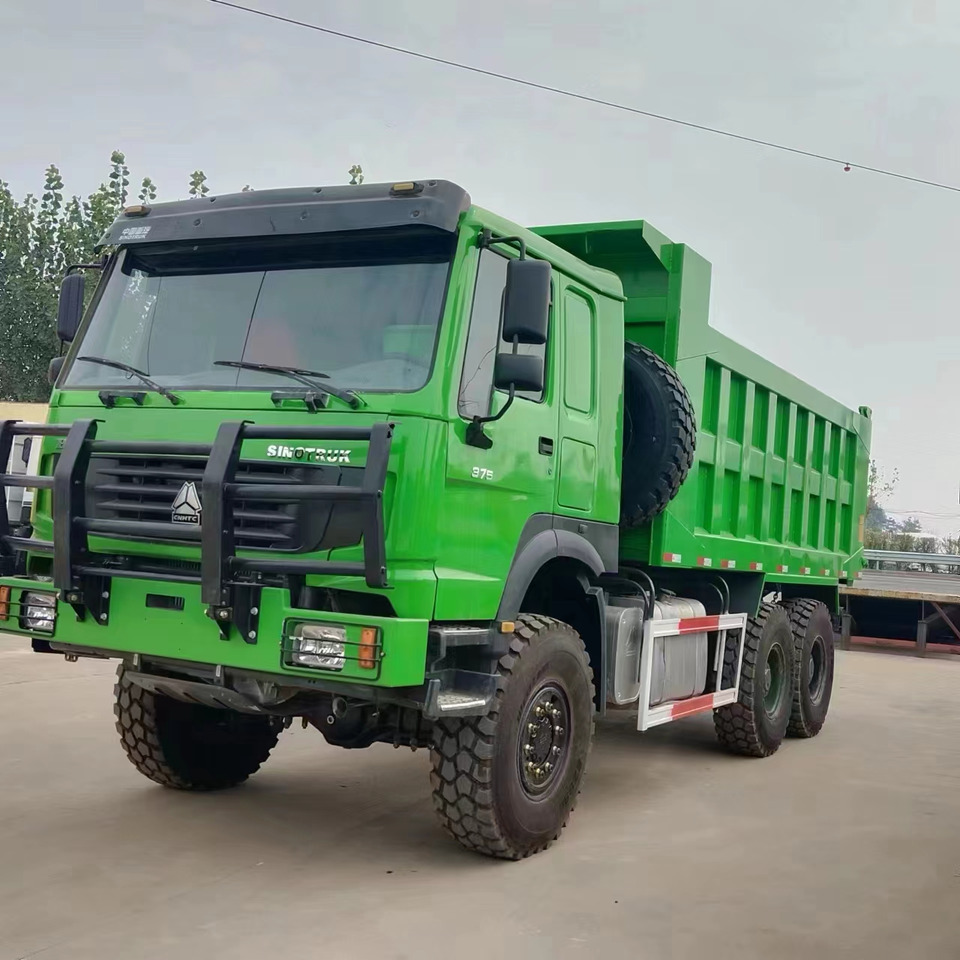 HOWO 6*6 dump truck - 翻斗车:图2 HOWO 6*6 dump truck - 翻斗车:图2