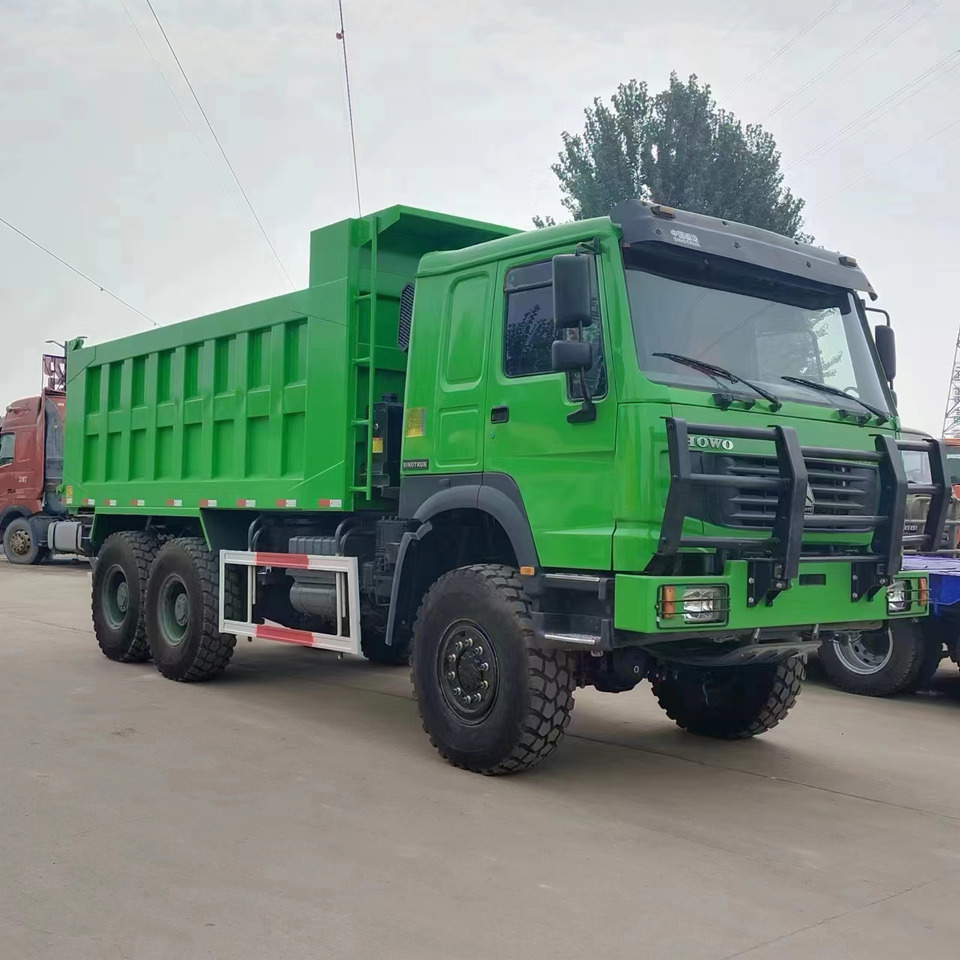 HOWO 6*6 dump truck - 翻斗车:图2 HOWO 6*6 dump truck - 翻斗车:图2