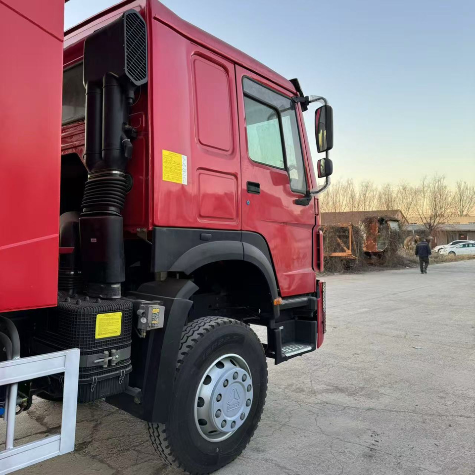 HOWO HOWO 371  6*4  dump truck - 翻斗车:图2 HOWO HOWO 371  6*4  dump truck - 翻斗车:图2