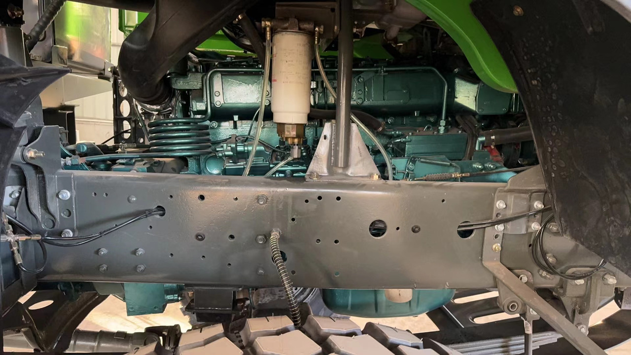 HOWO375 6*6 dump truck - 翻斗车:图4 HOWO375 6*6 dump truck - 翻斗车:图4