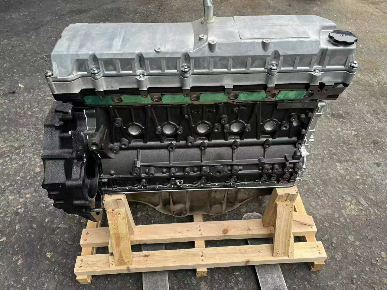 ISUZU 6HK1 - 发动机:图1 ISUZU 6HK1 - 发动机:图1