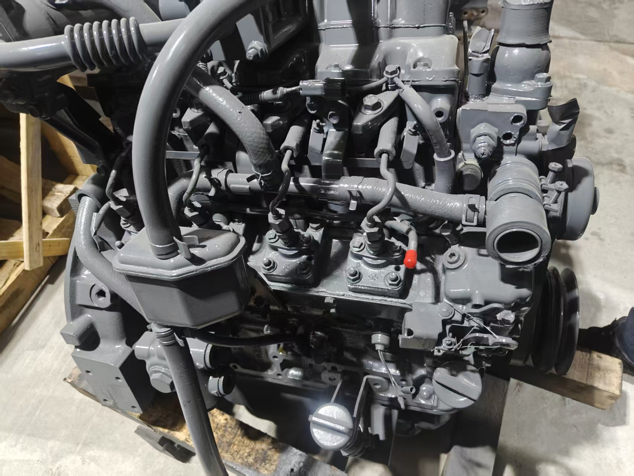 KOMATSU 4LE2 - 发动机 适用于 小型挖掘机:图3 KOMATSU 4LE2 - 发动机 适用于 小型挖掘机:图3