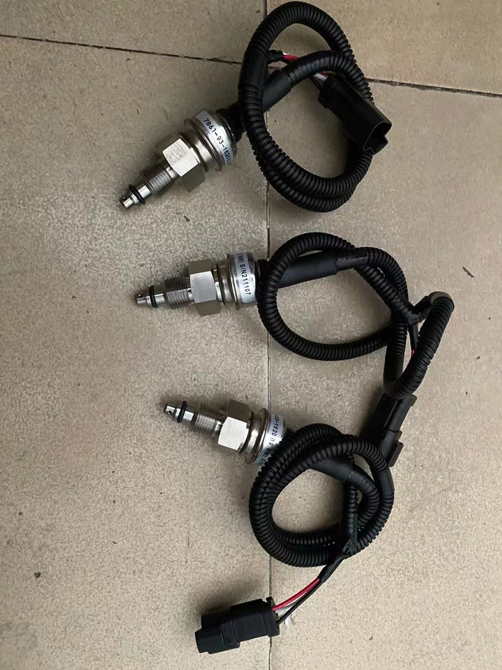 KOMATSU 7861-93-1620 - 传感器 适用于 驾驶室底盘卡车:图1 KOMATSU 7861-93-1620 - 传感器 适用于 驾驶室底盘卡车:图1