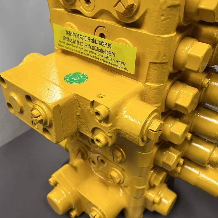 KOMATSU pc130-7 - 液压阀 适用于 挖掘机:图4 KOMATSU pc130-7 - 液压阀 适用于 挖掘机:图4