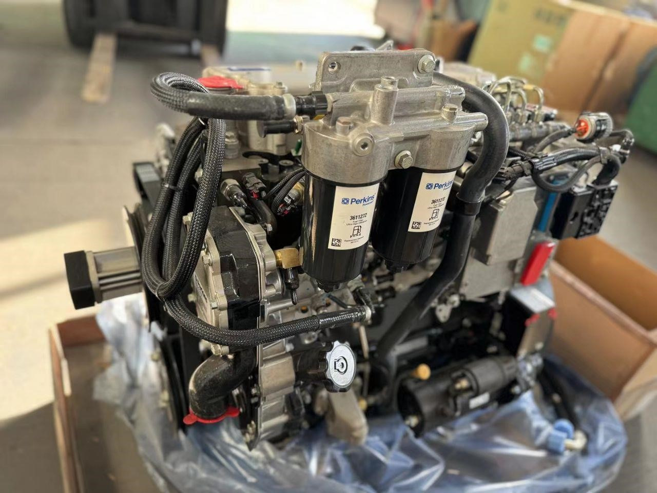 PERKINS 1104D-44TA - 发动机 适用于 挖掘机:图3 PERKINS 1104D-44TA - 发动机 适用于 挖掘机:图3