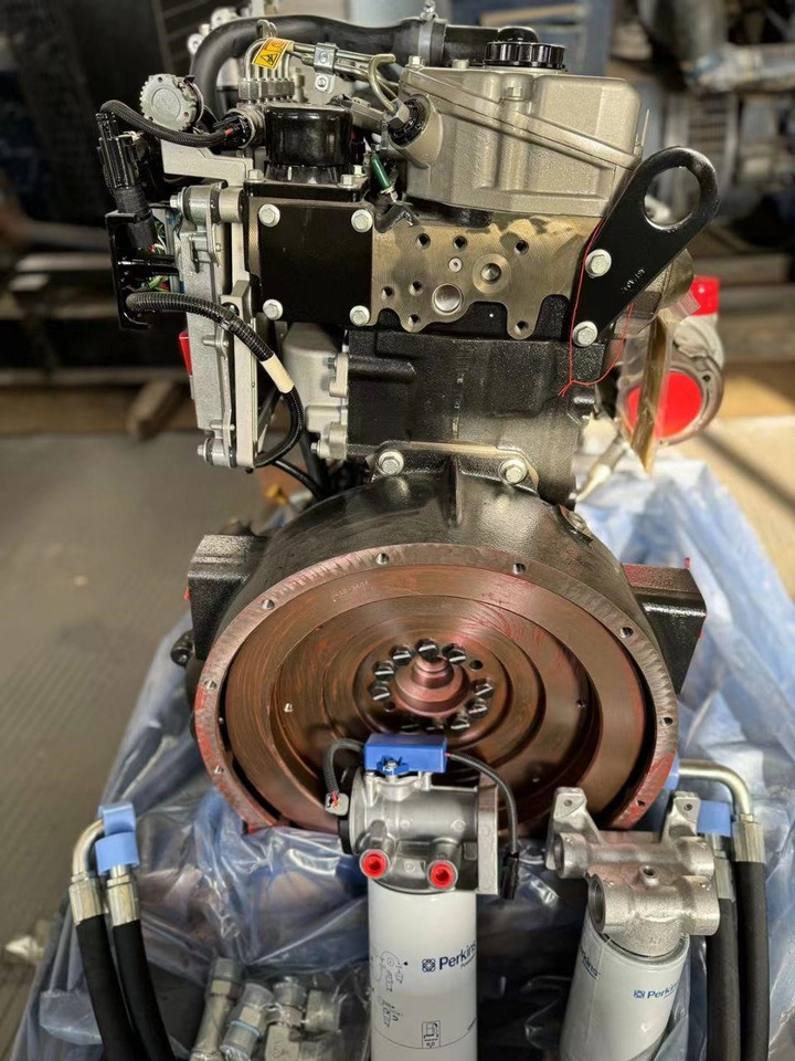 PERKINS 1104D-44TA - 发动机 适用于 挖掘机:图5 PERKINS 1104D-44TA - 发动机 适用于 挖掘机:图5