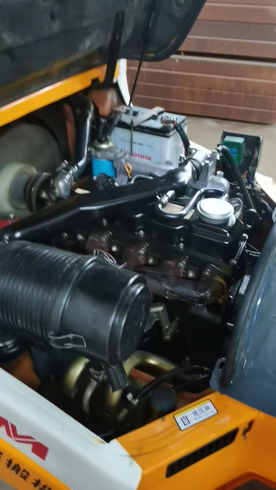 TCM 3 tons 2 stages - 柴油叉车:图2 TCM 3 tons 2 stages - 柴油叉车:图2