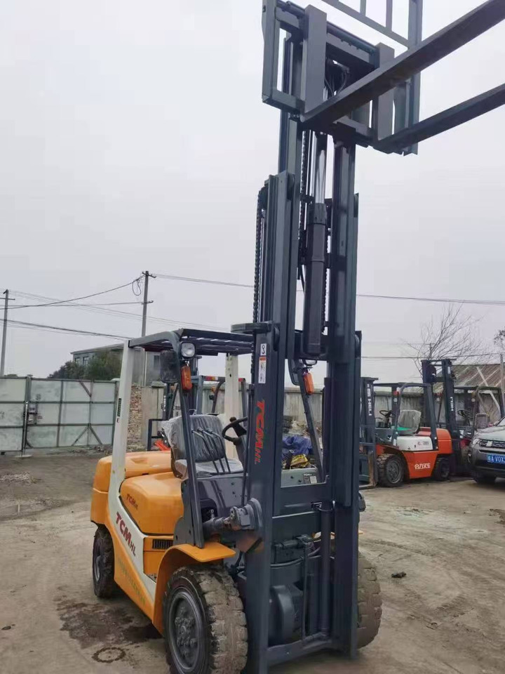 TCM 5 TONS 2 stages - 柴油叉车:图3 TCM 5 TONS 2 stages - 柴油叉车:图3