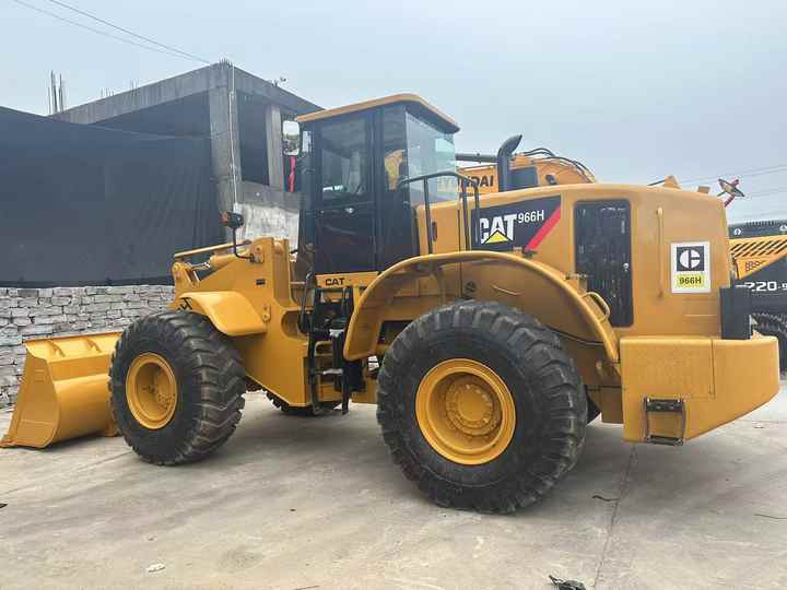 98%New Loaders Cat 966H High Efficiency Wheel Loader Cat 966H Powerful Chinese Made Front Loader Road Machine - 轮式装载机:图4 98%New Loaders Cat 966H High Efficiency Wheel Loader Cat 966H Powerful Chinese Made Front Loader Road Machine - 轮式装载机:图4