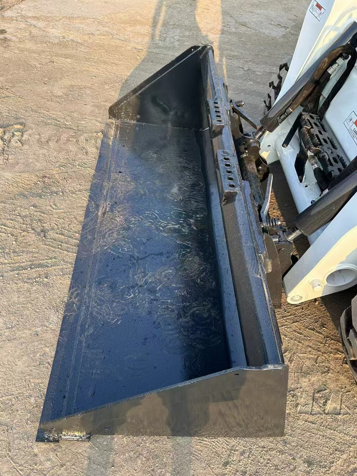 BOBCAT High Performance Low Hours Excellent Condition Reliable Second Hand Bobcat S550 Skid Steer Loader in Stock for Sale - 滑移装载机:图5 BOBCAT High Performance Low Hours Excellent Condition Reliable Second Hand Bobcat S550 Skid Steer Loader in Stock for Sale - 滑移装载机:图5