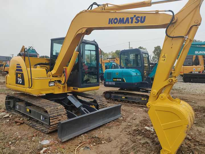 Cheap Used Komatsu PC70-8 Crawler Excavator with High Efficiency Used Heavy Machinery Komatsu PC70-8 Digger Cheap for Sale - 履带式挖掘机:图3 Cheap Used Komatsu PC70-8 Crawler Excavator with High Efficiency Used Heavy Machinery Komatsu PC70-8 Digger Cheap for Sale - 履带式挖掘机:图3