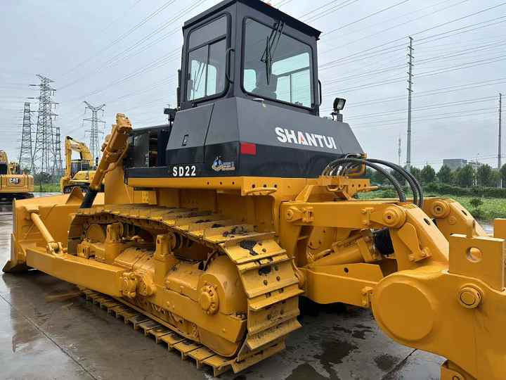 China Brand Bulldozer Shantui SD22 Used Bulldozer Low Price Bulldozer Market Machinery and Equipment for Sale - 推土机:图3 China Brand Bulldozer Shantui SD22 Used Bulldozer Low Price Bulldozer Market Machinery and Equipment for Sale - 推土机:图3