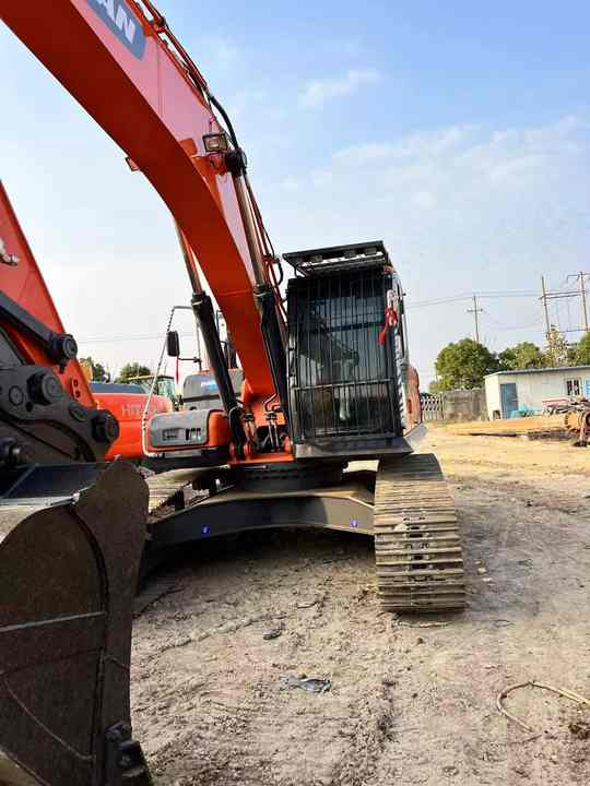 Doosan Construction Equipment Dx300 , Used Earth-moving Machine Doosan Excavator , Doosan Heavy Machines for Sale - 挖掘机:图5 Doosan Construction Equipment Dx300 , Used Earth-moving Machine Doosan Excavator , Doosan Heavy Machines for Sale - 挖掘机:图5