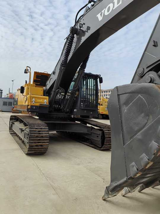 Good Condition VOLVO EC480DL Excavator Low Price Large Hydraulic Crawler Excavator volvo 480dl for Sale - 挖掘机:图4 Good Condition VOLVO EC480DL Excavator Low Price Large Hydraulic Crawler Excavator volvo 480dl for Sale - 挖掘机:图4