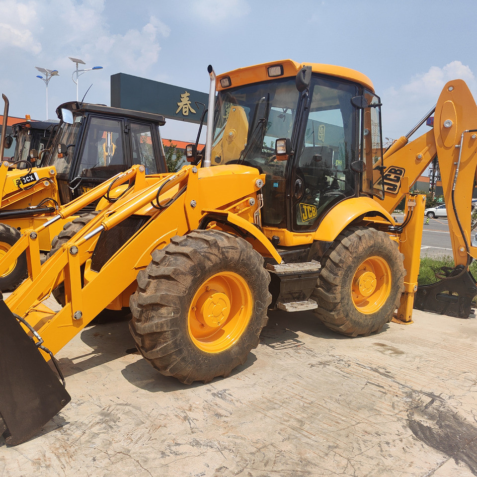 JCB Used HOTSALE Backhoe Loader JCB 3CX - 反铲装载机:图1 JCB Used HOTSALE Backhoe Loader JCB 3CX - 反铲装载机:图1