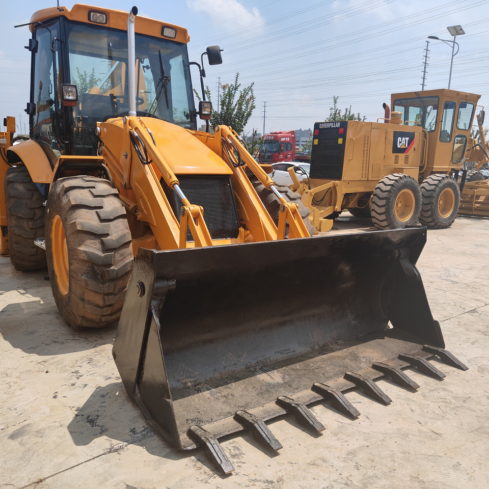 JCB Used HOTSALE Backhoe Loader JCB 3CX - 反铲装载机:图4 JCB Used HOTSALE Backhoe Loader JCB 3CX - 反铲装载机:图4