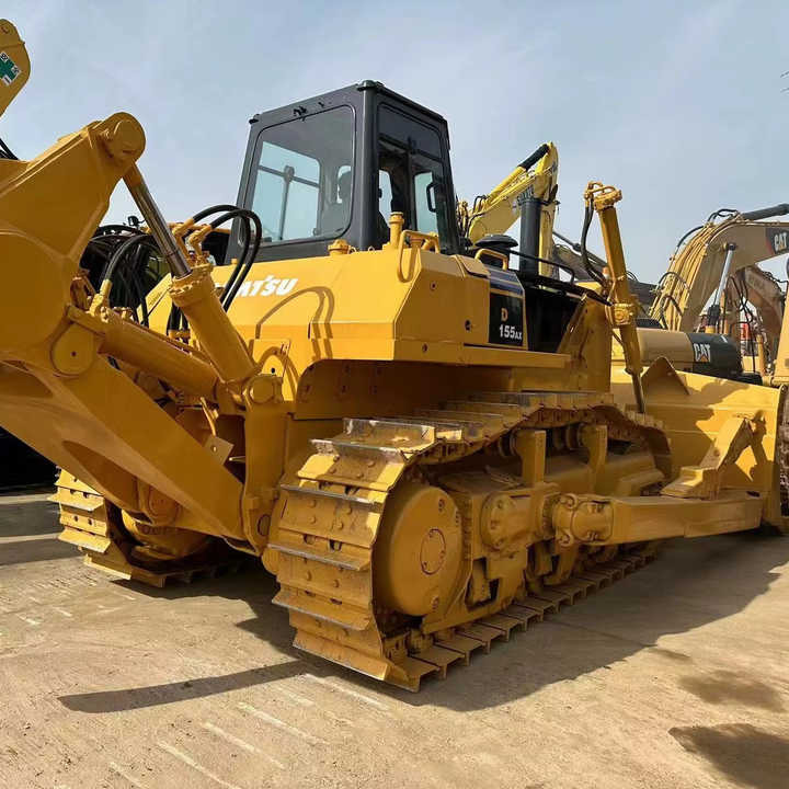 Second Hand Koamtsu D155 Bulldozer Hot Sale , komatsu D60 65 D85 D155 - 推土机:图1 Second Hand Koamtsu D155 Bulldozer Hot Sale , komatsu D60 65 D85 D155 - 推土机:图1