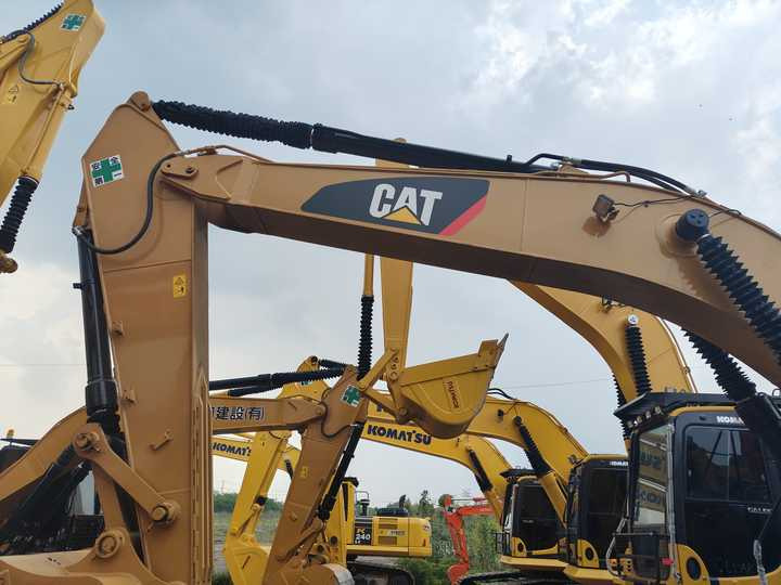 Used Digger CAT 329D2 Construction Machinery Construction Digger Used CAT 329D2 Cheap Excavator - 履带式挖掘机:图5 Used Digger CAT 329D2 Construction Machinery Construction Digger Used CAT 329D2 Cheap Excavator - 履带式挖掘机:图5