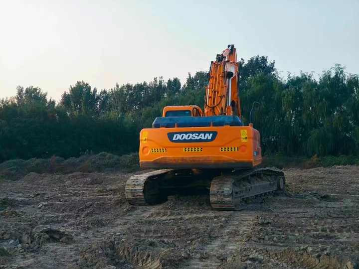 Used Doosan Dx300LC Model Excavator Second Hand Machine Popular Brand Korean Doosan Hydraulic Machinery - 挖掘机:图3 Used Doosan Dx300LC Model Excavator Second Hand Machine Popular Brand Korean Doosan Hydraulic Machinery - 挖掘机:图3