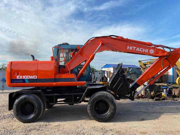 Used Hitachi Ex100WD Wheel Excavator for Sale Japan Made Hitachi Ex100wd Wheeled Excavator for Sale - 履带式挖掘机:图2 Used Hitachi Ex100WD Wheel Excavator for Sale Japan Made Hitachi Ex100wd Wheeled Excavator for Sale - 履带式挖掘机:图2