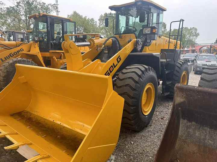 Used Road Construction Equipment SDLG LG956L Wheel Loader Second Hand SDLG 936 LG 953 LG958F 956L for Sale - 轮式装载机:图3 Used Road Construction Equipment SDLG LG956L Wheel Loader Second Hand SDLG 936 LG 953 LG958F 956L for Sale - 轮式装载机:图3