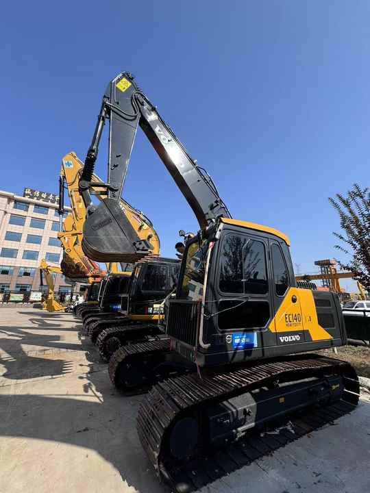 Used Volvo 14 Tonne Crawler Excavator Volvo Ec140 Excavator Good Condition Low Price Good Quality for Sale - 履带式挖掘机:图4 Used Volvo 14 Tonne Crawler Excavator Volvo Ec140 Excavator Good Condition Low Price Good Quality for Sale - 履带式挖掘机:图4