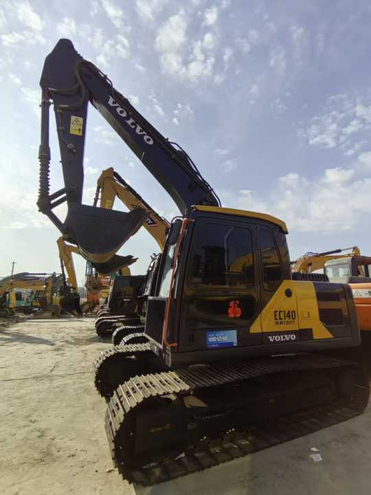 Used Volvo 14 tonne crawler excavator Volvo ec140 excavator powerful low price good quality for sale - 履带式挖掘机:图2 Used Volvo 14 tonne crawler excavator Volvo ec140 excavator powerful low price good quality for sale - 履带式挖掘机:图2
