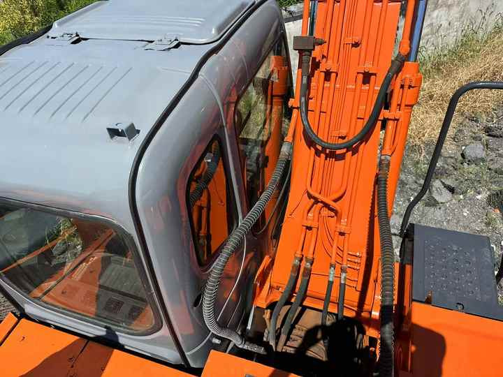 Used Wheel Excavator Hitachi ZX 130W Made in Japan 13ton Hitachi Zx130w Wheel Excavator Price Used Hitachi Zx130 Excavator SALE - 轮式挖掘机:图5 Used Wheel Excavator Hitachi ZX 130W Made in Japan 13ton Hitachi Zx130w Wheel Excavator Price Used Hitachi Zx130 Excavator SALE - 轮式挖掘机:图5