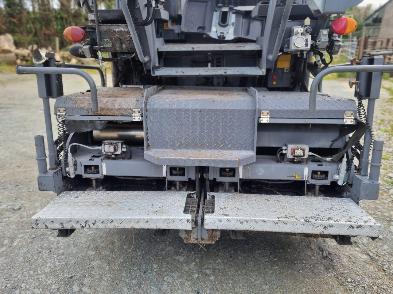 Vogele S1303-3i - 沥青铺路机:图4 Vogele S1303-3i - 沥青铺路机:图4