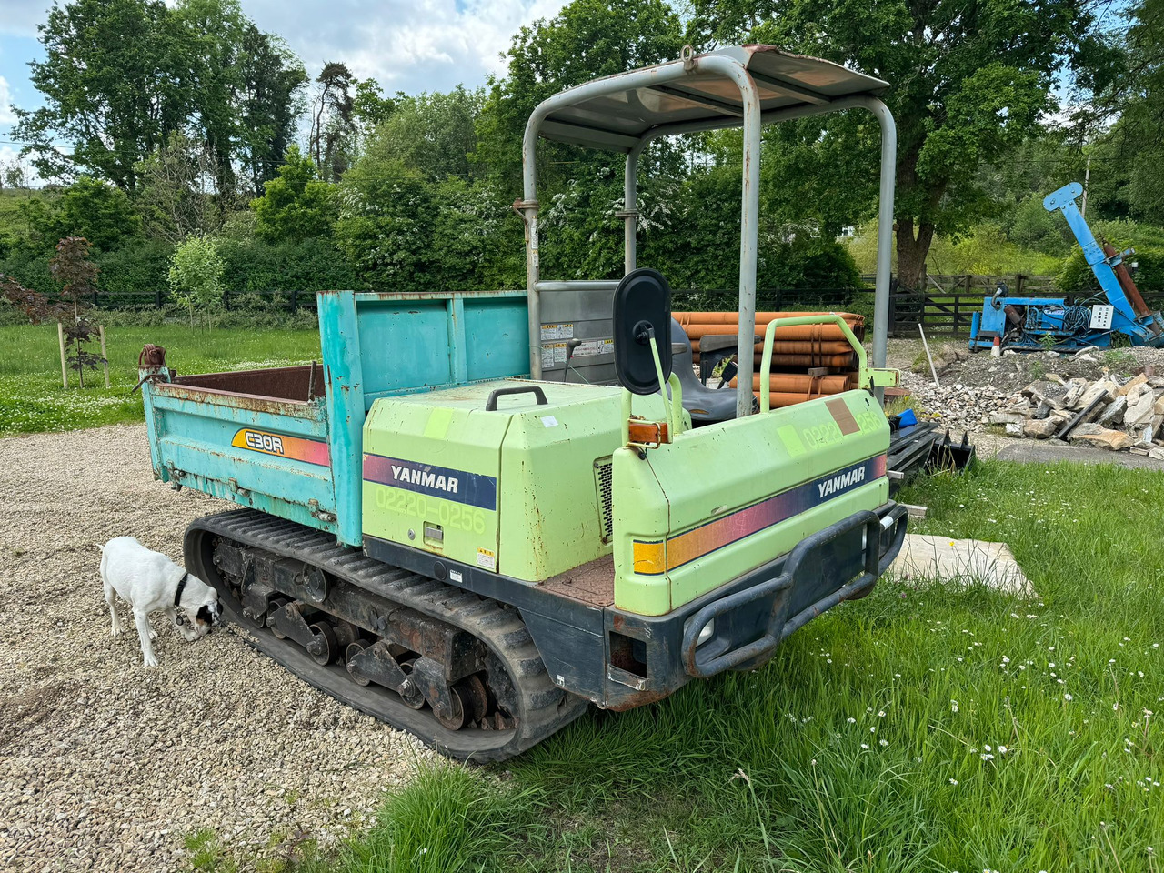Yanmar C30R-2B - 履带式自卸车:图4 Yanmar C30R-2B - 履带式自卸车:图4