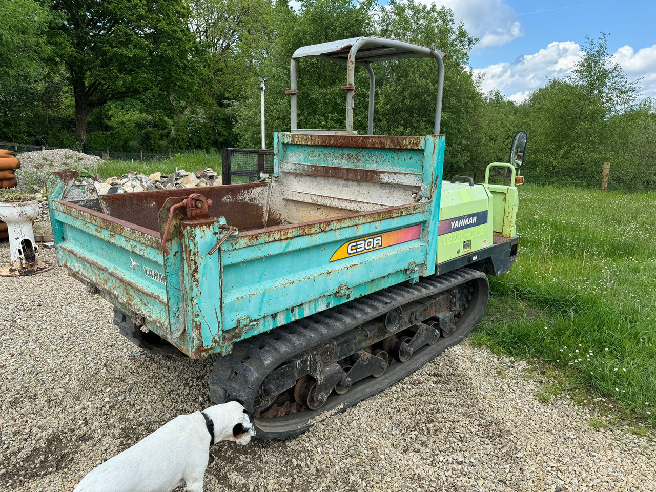 Yanmar C30R-2B - 履带式自卸车:图2 Yanmar C30R-2B - 履带式自卸车:图2