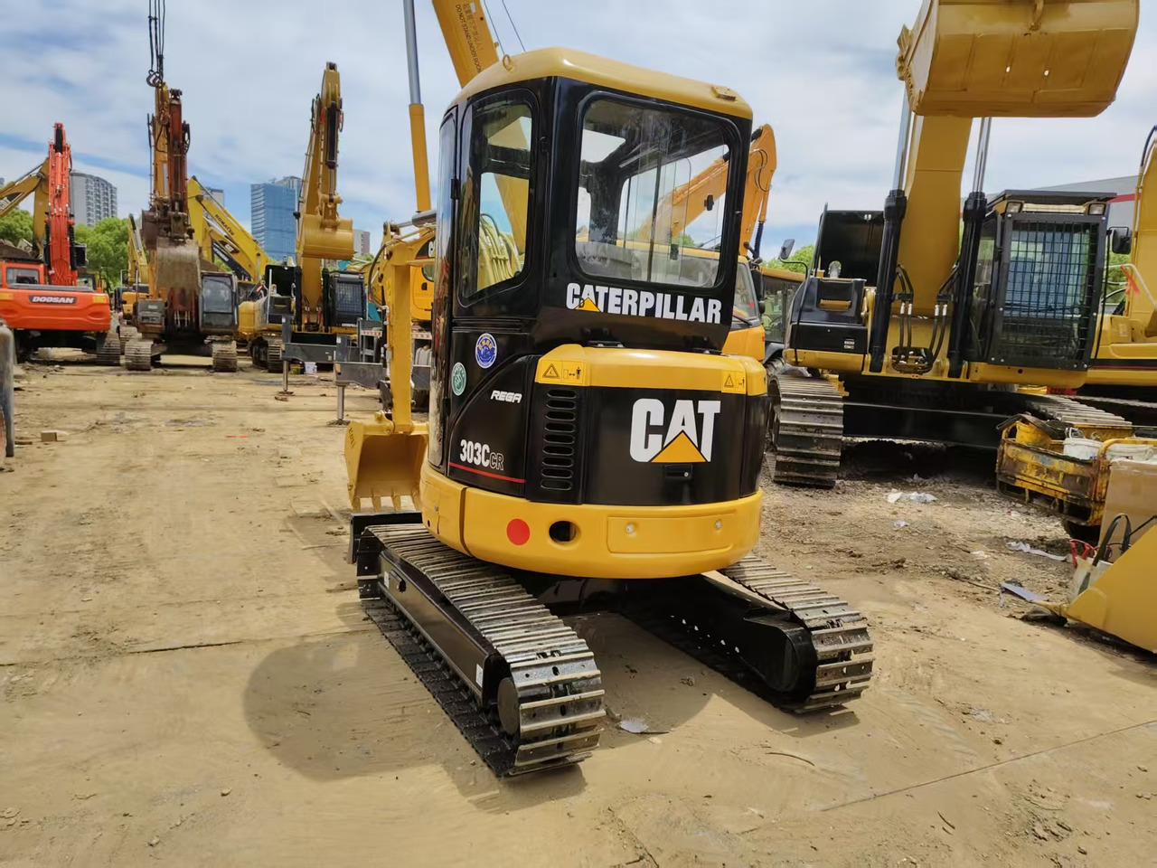 CATERPILLAR 303CR - 小型挖掘机:图5 CATERPILLAR 303CR - 小型挖掘机:图5