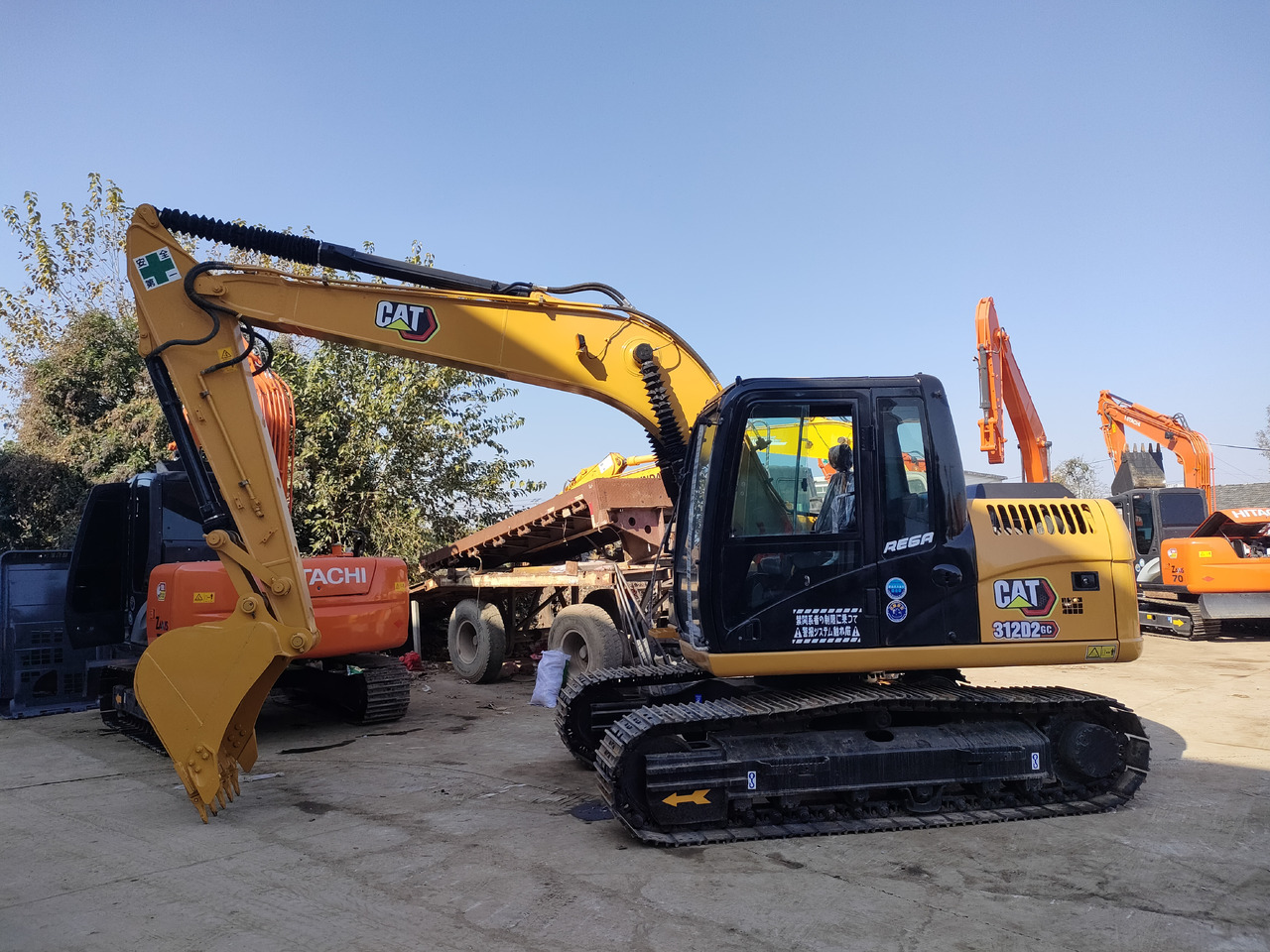 CATERPILLAR 312D2GC - 小型挖掘机:图1 CATERPILLAR 312D2GC - 小型挖掘机:图1