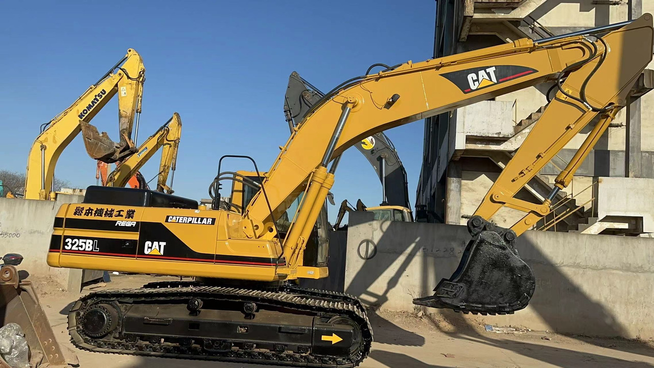CATERPILLAR 325BL - 履带式挖掘机:图3 CATERPILLAR 325BL - 履带式挖掘机:图3