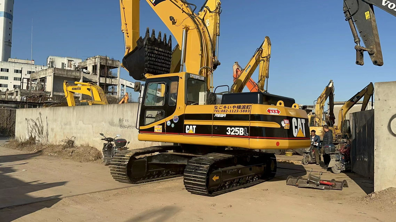 CATERPILLAR 325B - 履带式挖掘机:图2 CATERPILLAR 325B - 履带式挖掘机:图2