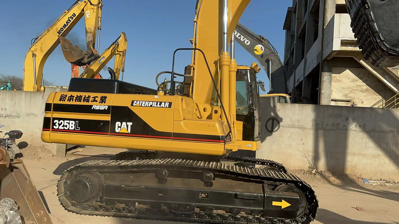 CATERPILLAR 325B - 履带式挖掘机:图1 CATERPILLAR 325B - 履带式挖掘机:图1