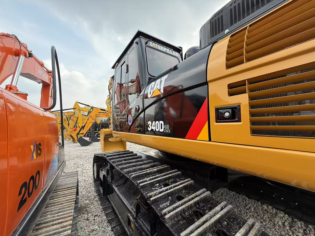 CATERPILLAR 340D2 - 履带式挖掘机:图2 CATERPILLAR 340D2 - 履带式挖掘机:图2