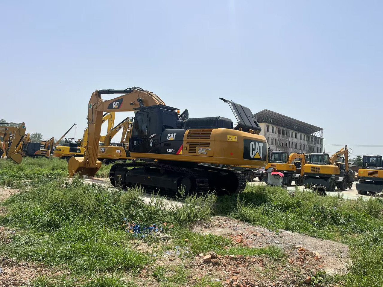 CATERPILLAR 340D2 - 履带式挖掘机:图4 CATERPILLAR 340D2 - 履带式挖掘机:图4