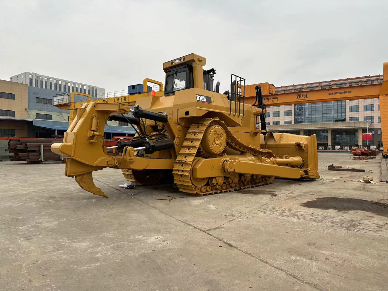 CATERPILLAR D10R - 推土机:图2 CATERPILLAR D10R - 推土机:图2